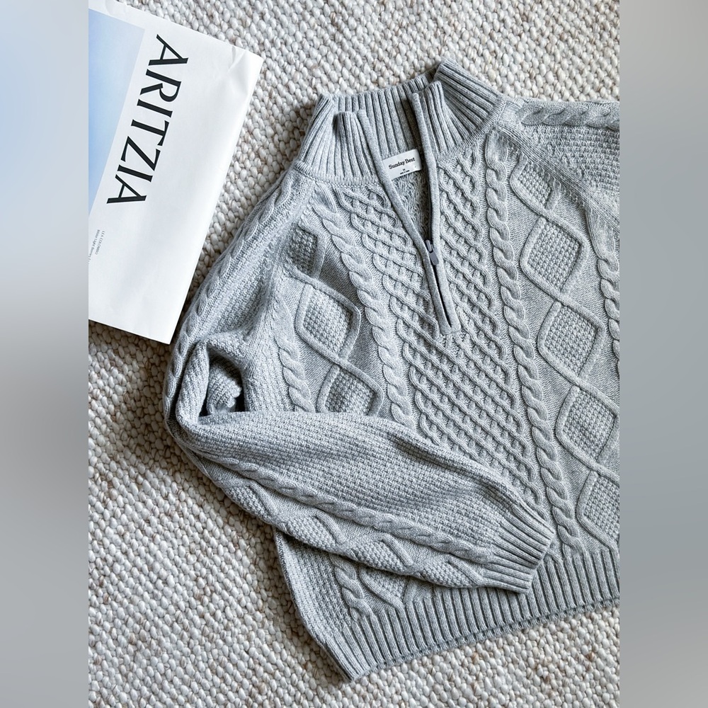 Aritzia Sunday Best Boreal 1/4 Zip Sweater Gray Size M